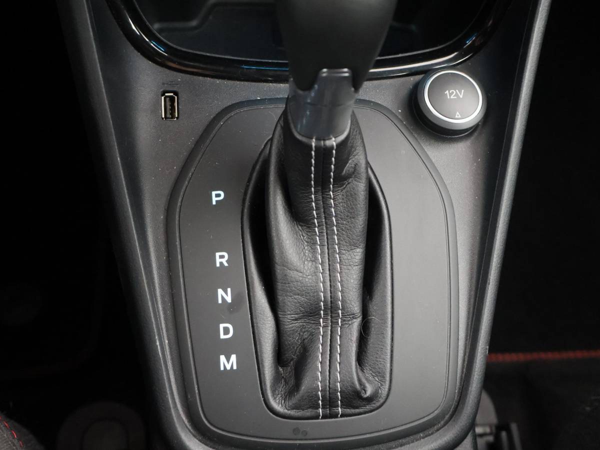 Ford Puma Ford Puma 1.0 ECOBOOST HYBRID AUT. ST-LINE + CAMERA | LED | CARPLAY