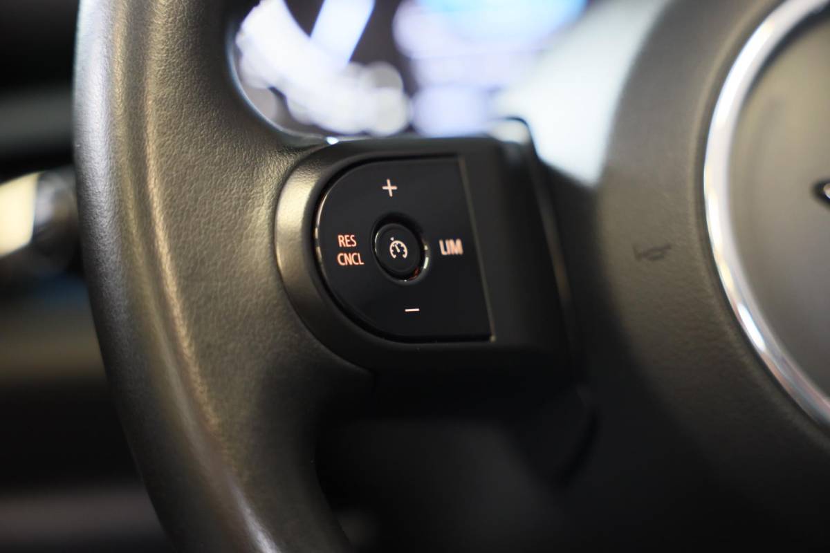 MINI Cooper Cabrio Mini Mini Cabrio 1.5 Cooper / AUT / Navi / 136 Pk / Cruise Control / Leder / Ecc / Elek Pakket / Led / Pdc / 18 Inch