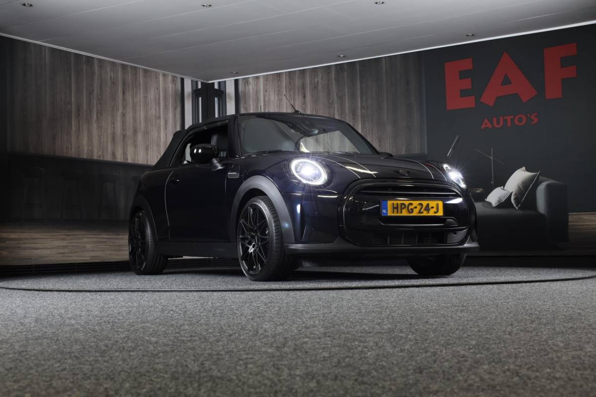 MINI Cooper Cabrio Mini Mini Cabrio 1.5 Cooper / AUT / Navi / 136 Pk / Cruise Control / Leder / Ecc / Elek Pakket / Led / Pdc / 18 Inch