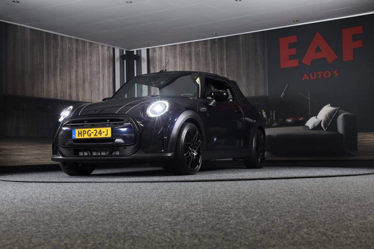 MINI Cooper Cabrio Mini Mini Cabrio 1.5 Cooper / AUT / Navi / 136 Pk / Cruise Control / Leder / Ecc / Elek Pakket / Led / Pdc / 18 Inch