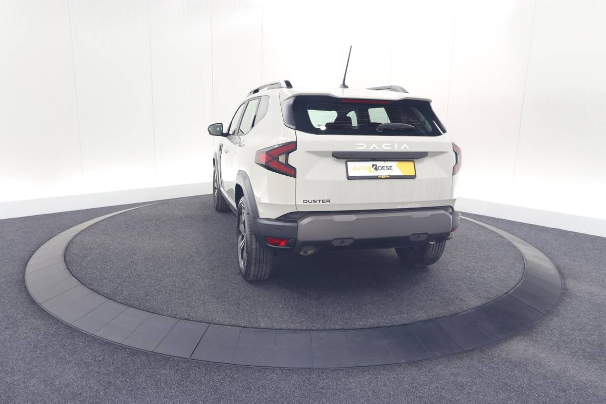 Dacia Duster Dacia Duster Mild Hybrid 130 Expression | Camera | Stoelverwarming | Apple Carplay | Navigatie