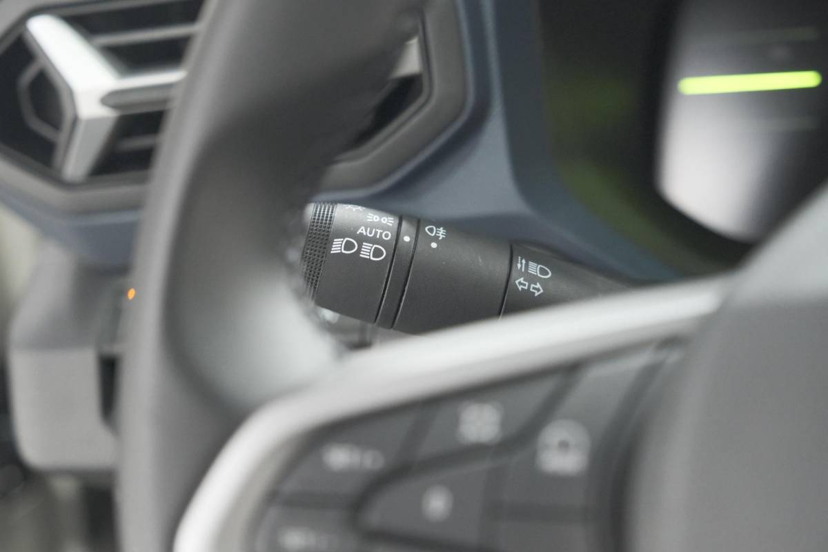 Dacia Duster Dacia Duster Mild Hybrid 130 Expression | Camera | Stoelverwarming | Apple Carplay | Navigatie