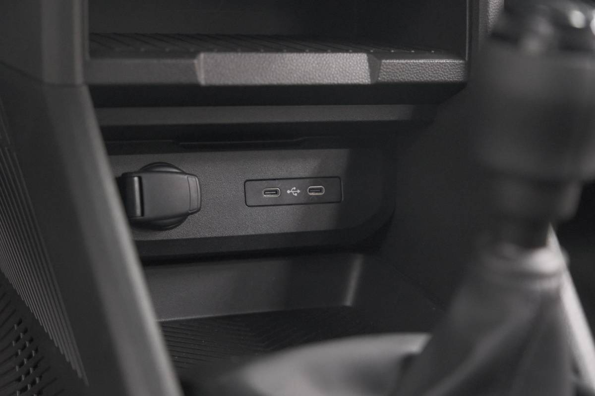 Dacia Duster Dacia Duster Mild Hybrid 130 Expression | Camera | Stoelverwarming | Apple Carplay | Navigatie