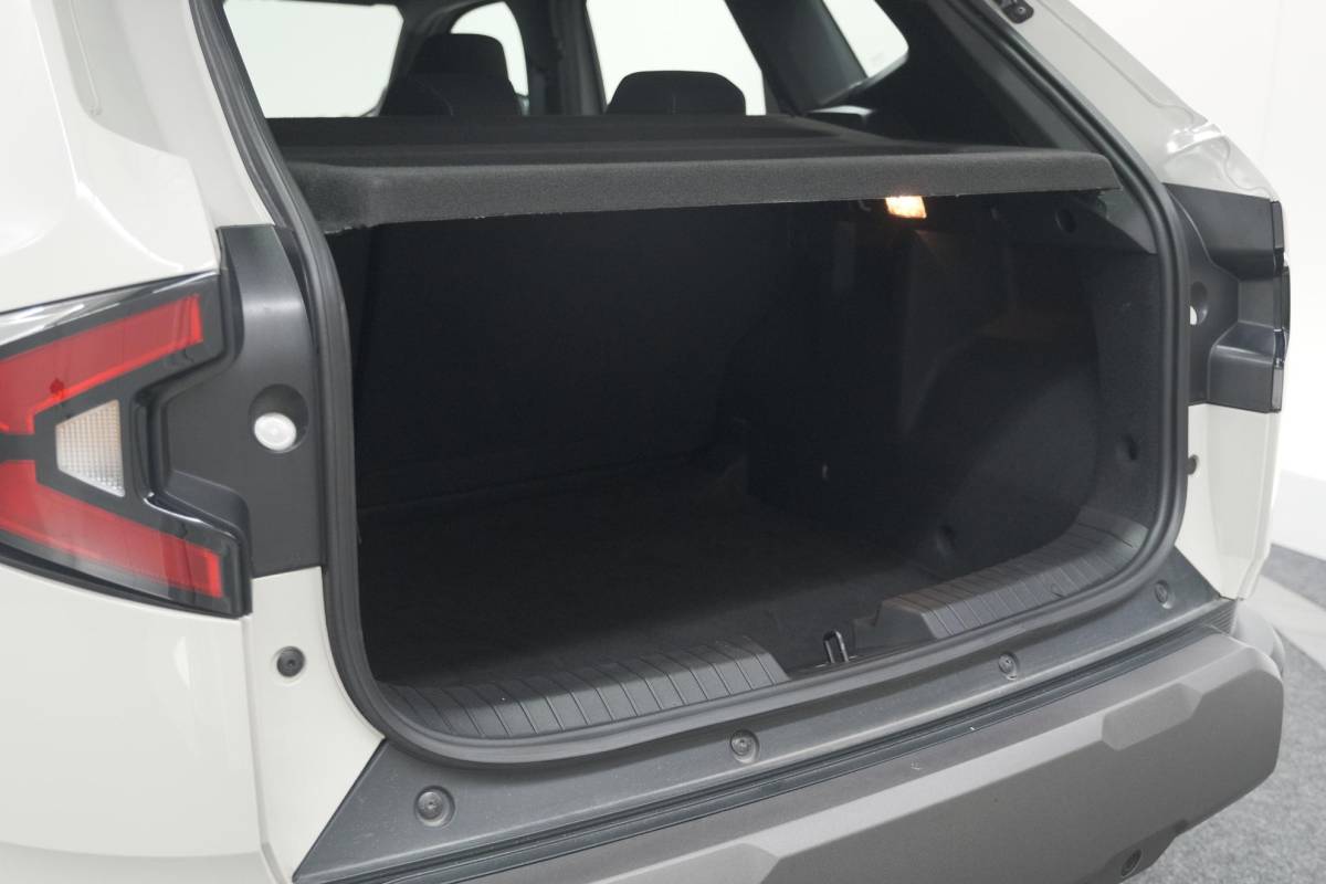 Dacia Duster Dacia Duster Mild Hybrid 130 Expression | Camera | Stoelverwarming | Apple Carplay | Navigatie
