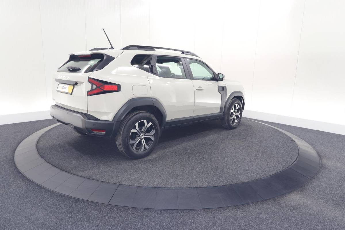 Dacia Duster Dacia Duster Mild Hybrid 130 Expression | Camera | Stoelverwarming | Apple Carplay | Navigatie