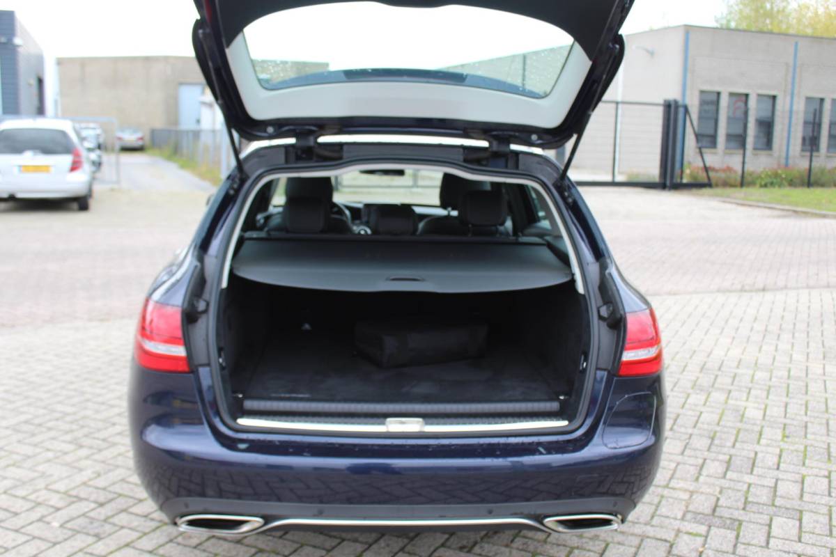 Mercedes-Benz C-Klasse Mercedes-Benz C-klasse Estate 350 e Lease Edition nap ,, hybride 2e eig,, vol opties rijklaar prijs
