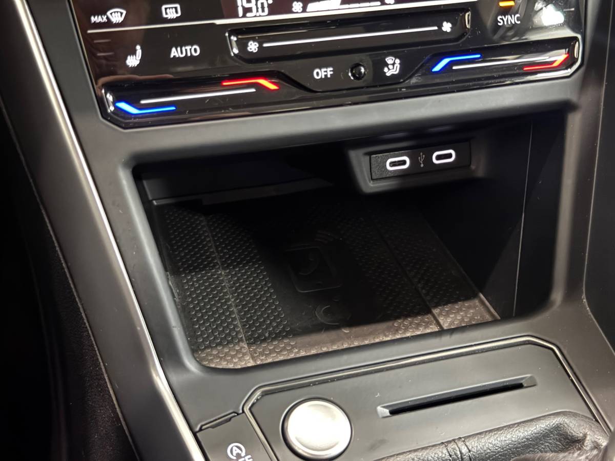 Volkswagen Polo Volkswagen Polo 1.0 TSI Life Business |Led|Carplay|Navigatie|Stoelverwarming|Key Less|Clima|