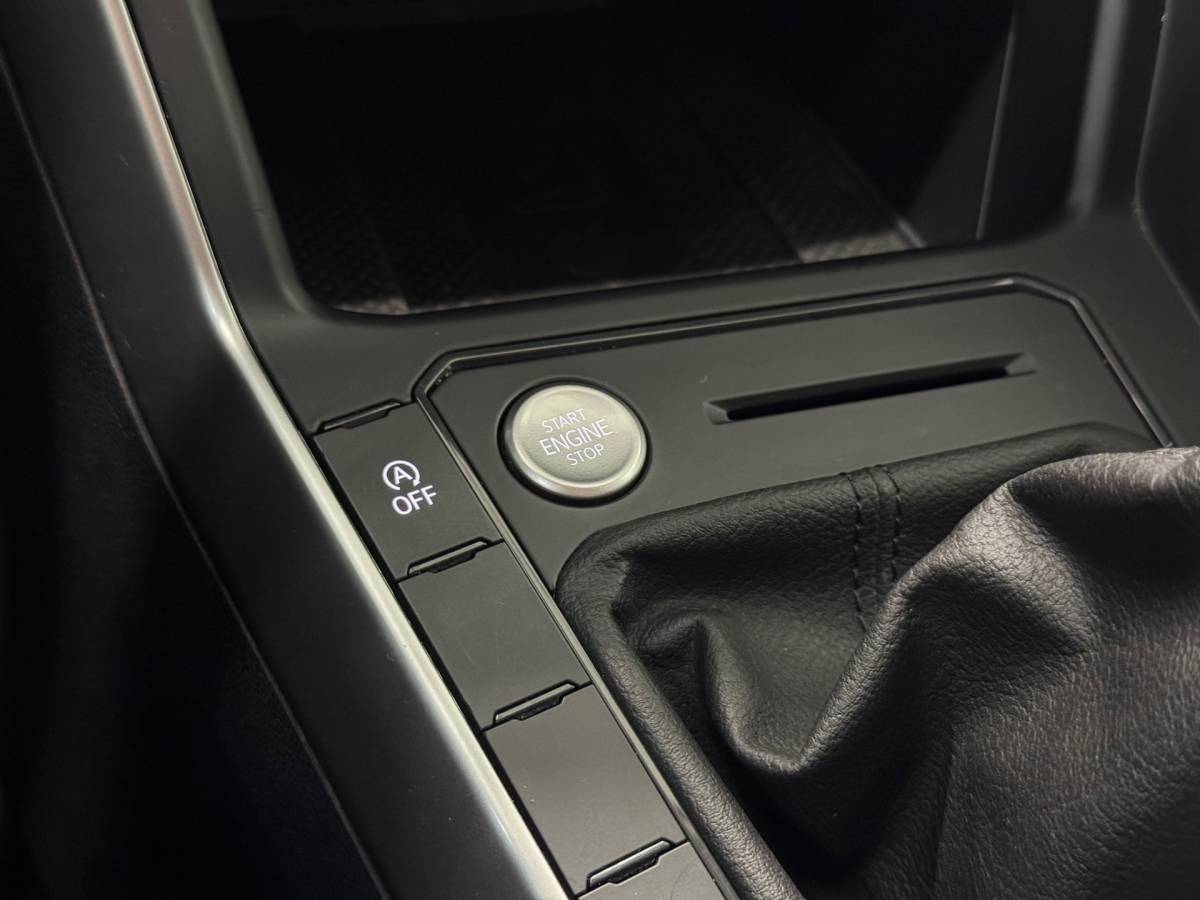 Volkswagen Polo Volkswagen Polo 1.0 TSI Life Business |Led|Carplay|Navigatie|Stoelverwarming|Key Less|Clima|