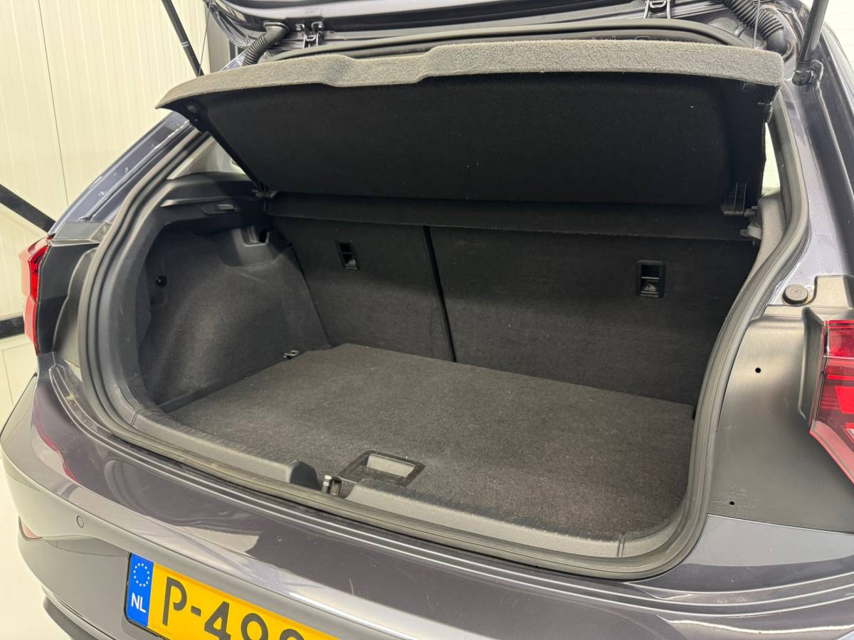 Volkswagen Polo Volkswagen Polo 1.0 TSI Life Business |Led|Carplay|Navigatie|Stoelverwarming|Key Less|Clima|