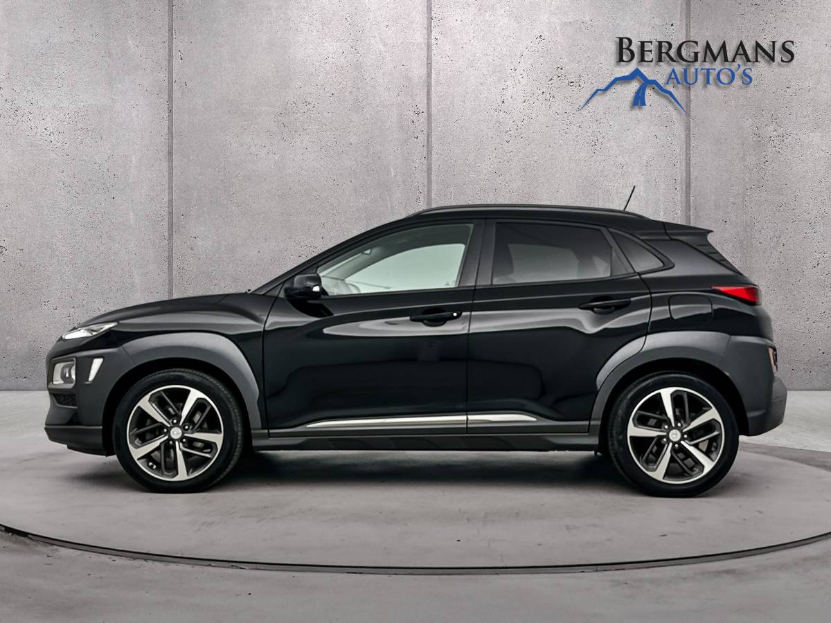 Hyundai Kona Hyundai Kona // 1.6 T-GDI 4WD Premium GRATIS BOVAG AFLEVERPAKKET T.W.V. 995,-