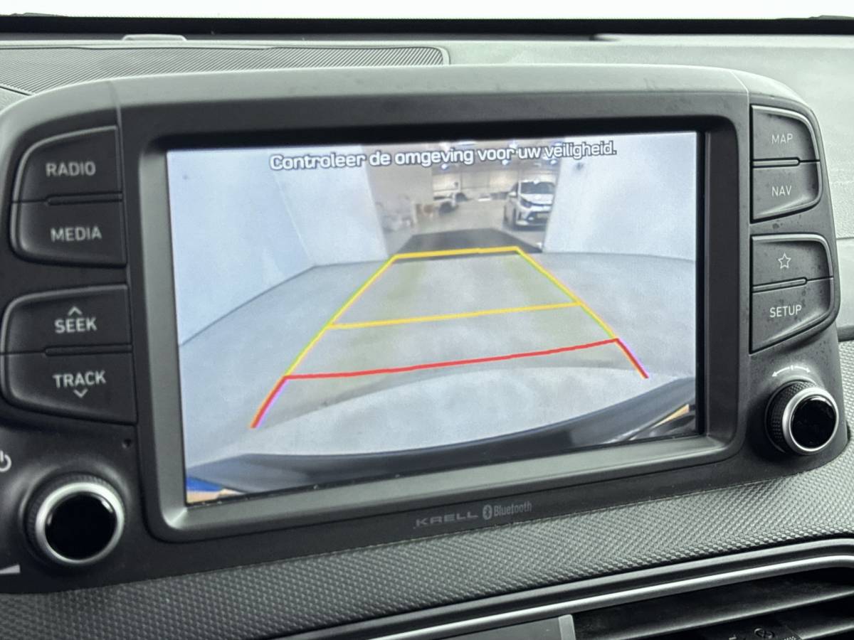 Hyundai Kona Hyundai Kona // 1.6 T-GDI 4WD Premium GRATIS BOVAG AFLEVERPAKKET T.W.V. 995,-