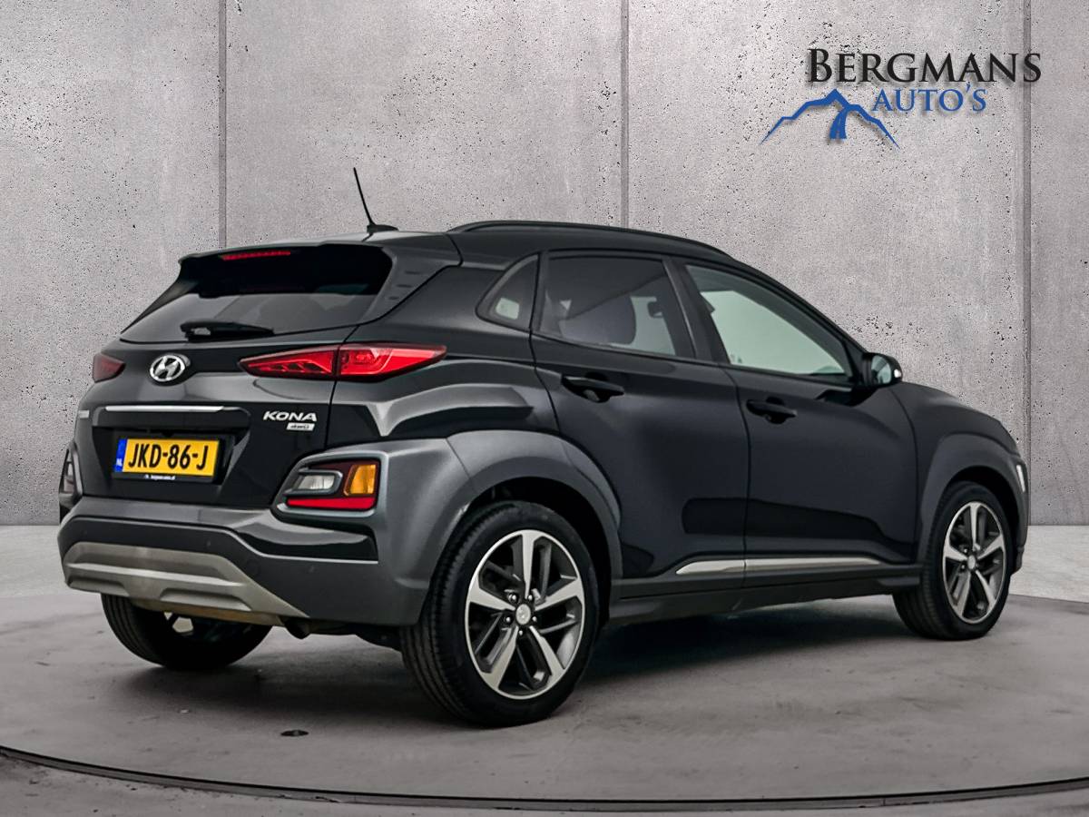 Hyundai Kona Hyundai Kona // 1.6 T-GDI 4WD Premium GRATIS BOVAG AFLEVERPAKKET T.W.V. 995,-