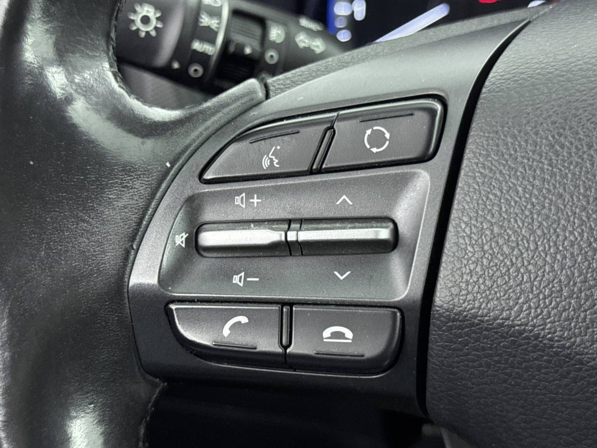 Hyundai Kona Hyundai Kona // 1.6 T-GDI 4WD Premium GRATIS BOVAG AFLEVERPAKKET T.W.V. 995,-