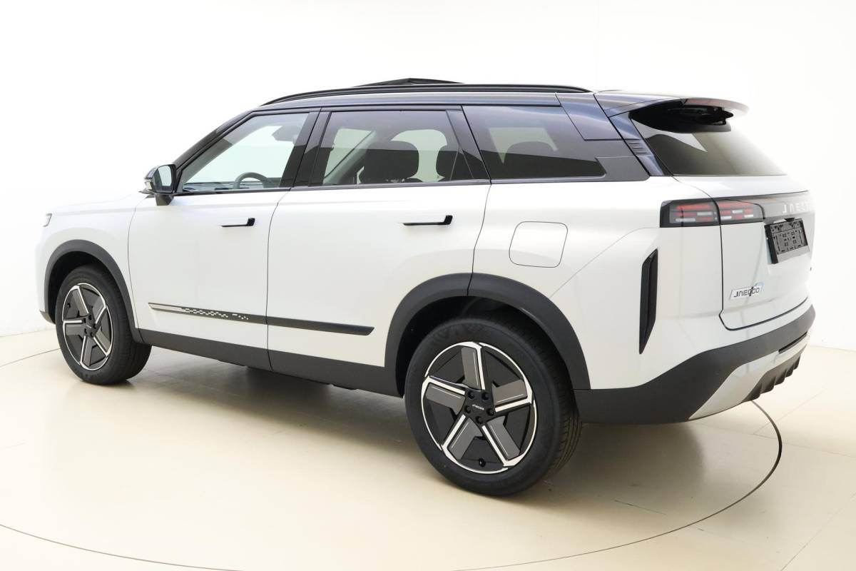 Jaecoo 7 Jaecoo 7 Exclusive | RIJKLAAR INCLUSIEF €2.500,- REGISTRATIEVOORDEEL | Glazen schuif-/ kanteldak | 7 jaar garantie tot 150.000 km | 360 3D Camera | Lederen bekleding | Stoelventilatie & verwarming | Elektrische achterklep | Apple Carplay/Android auto