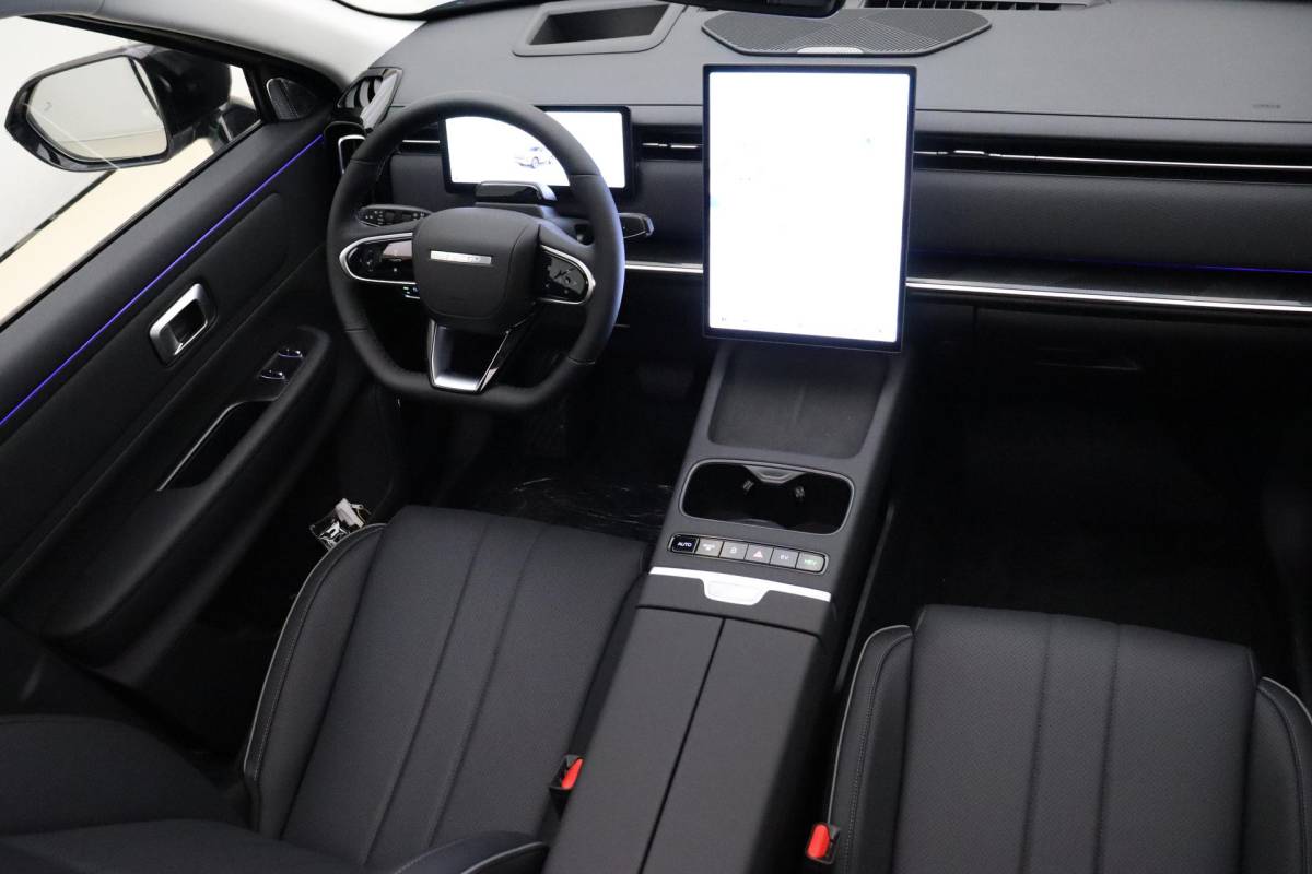 Jaecoo 7 Jaecoo 7 Exclusive | RIJKLAAR INCLUSIEF €2.500,- REGISTRATIEVOORDEEL | Glazen schuif-/ kanteldak | 7 jaar garantie tot 150.000 km | 360 3D Camera | Lederen bekleding | Stoelventilatie & verwarming | Elektrische achterklep | Apple Carplay/Android auto