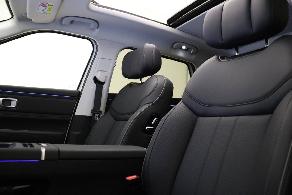 Jaecoo 7 Jaecoo 7 Exclusive | RIJKLAAR INCLUSIEF €2.500,- REGISTRATIEVOORDEEL | Glazen schuif-/ kanteldak | 7 jaar garantie tot 150.000 km | 360 3D Camera | Lederen bekleding | Stoelventilatie & verwarming | Elektrische achterklep | Apple Carplay/Android auto