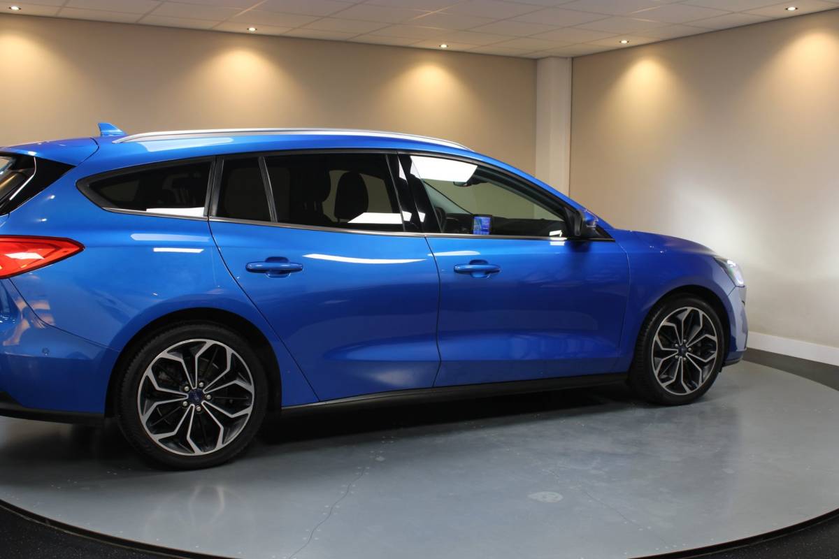 Ford Focus Ford Focus Wagon 1.0 EcoBoost Titanium Business *Stoel/Stuurverw.* Carplay|B&O|Dealer OH