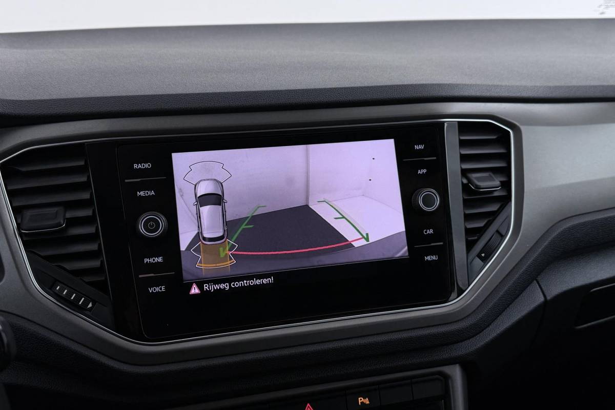 Volkswagen T-Roc Volkswagen T-Roc 1.0 TSI Style Business | Trekhaak | Org NL | Digital Cockpit | Camera | CarPlay |