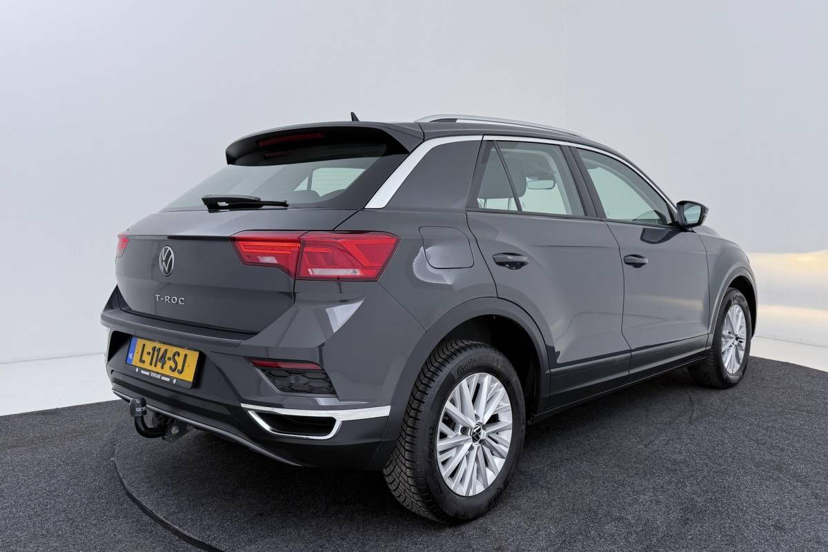 Volkswagen T-Roc Volkswagen T-Roc 1.0 TSI Style Business | Trekhaak | Org NL | Digital Cockpit | Camera | CarPlay |
