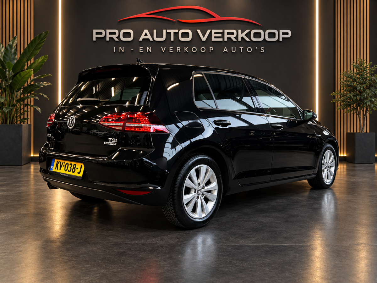 Volkswagen Golf Volkswagen Golf 1.0 TSI Connected Series Carplay_Camera_Navi_Clima