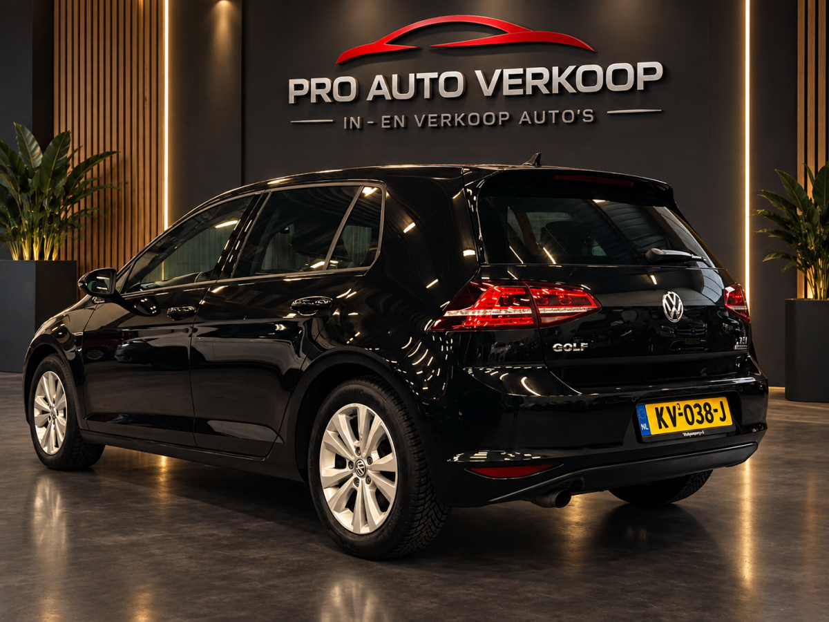 Volkswagen Golf Volkswagen Golf 1.0 TSI Connected Series Carplay_Camera_Navi_Clima