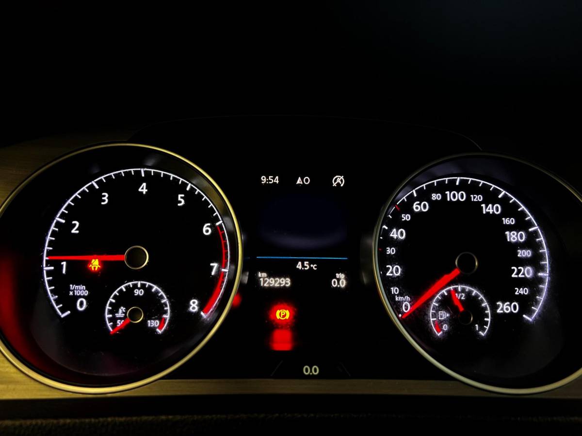 Volkswagen Golf Volkswagen Golf 1.0 TSI Connected Series Carplay_Camera_Navi_Clima