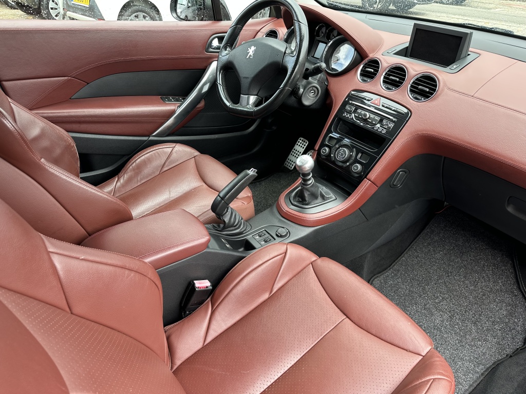 Peugeot 308 Peugeot 308 CC 1.6 THP Premiere | 12 maanden garantie |