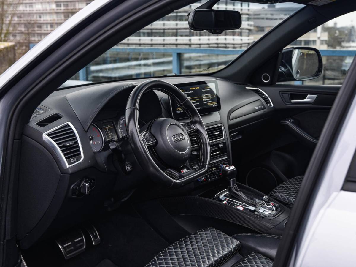 Audi SQ5 Audi SQ5 3.0 TDI SQ5 Plus quattro 341 PK Grijs Kenteken Panoramadak B&O Leder Standkachel 22″ excl. BTW