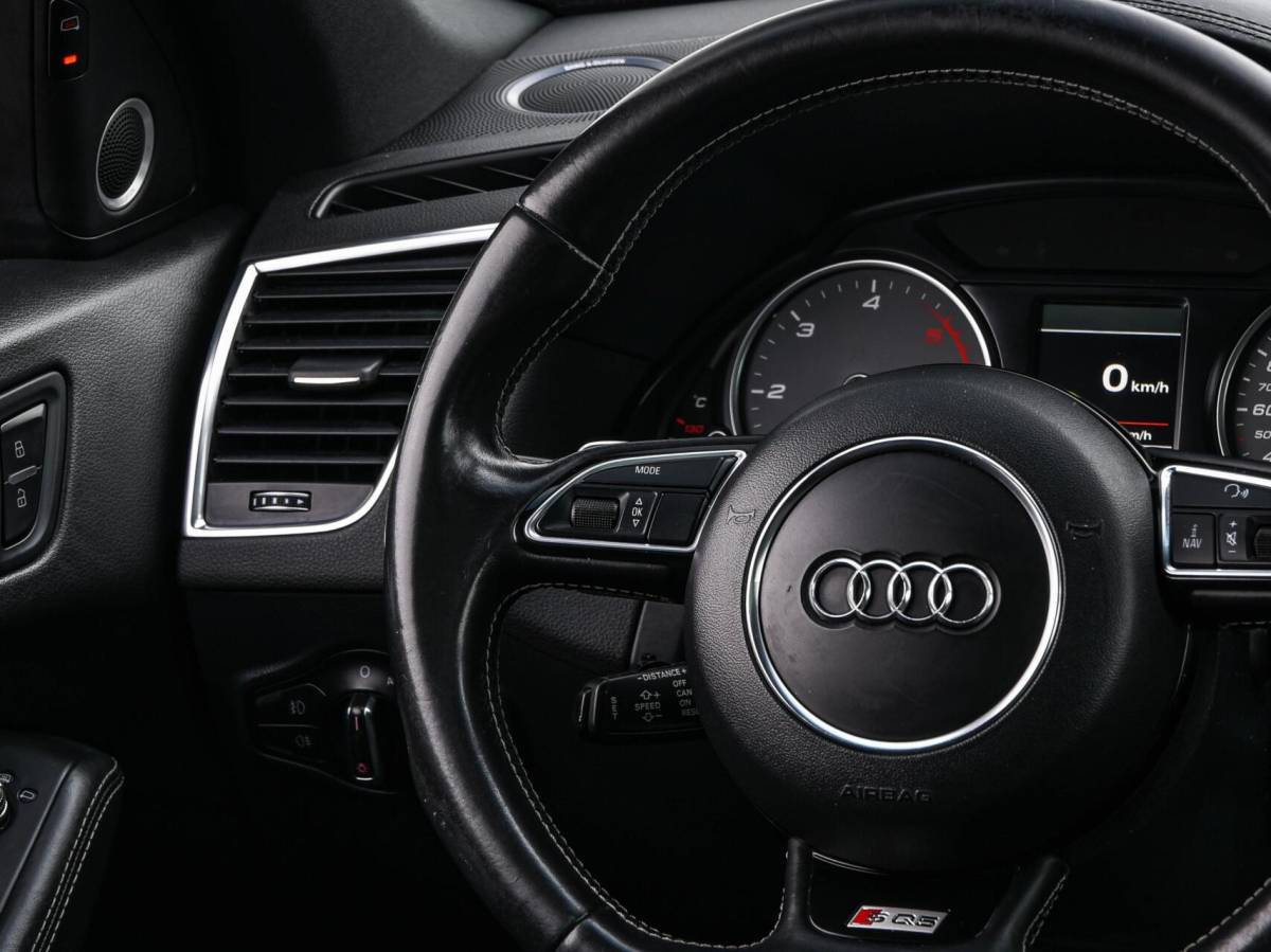 Audi SQ5 Audi SQ5 3.0 TDI SQ5 Plus quattro 341 PK Grijs Kenteken Panoramadak B&O Leder Standkachel 22″ excl. BTW