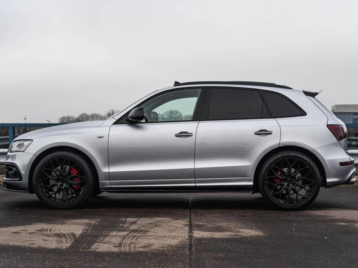 Audi SQ5 Audi SQ5 3.0 TDI SQ5 Plus quattro 341 PK Grijs Kenteken Panoramadak B&O Leder Standkachel 22″ excl. BTW