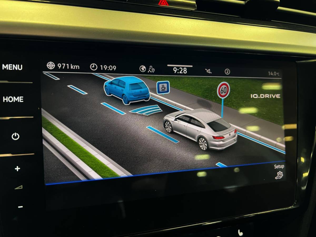 Volkswagen Arteon Volkswagen ARTEON GTE1.4 TSI 218pk DSG/AUT eHybrid R-Line PHEV Camera, Massage stoel, Adaptief cruise control