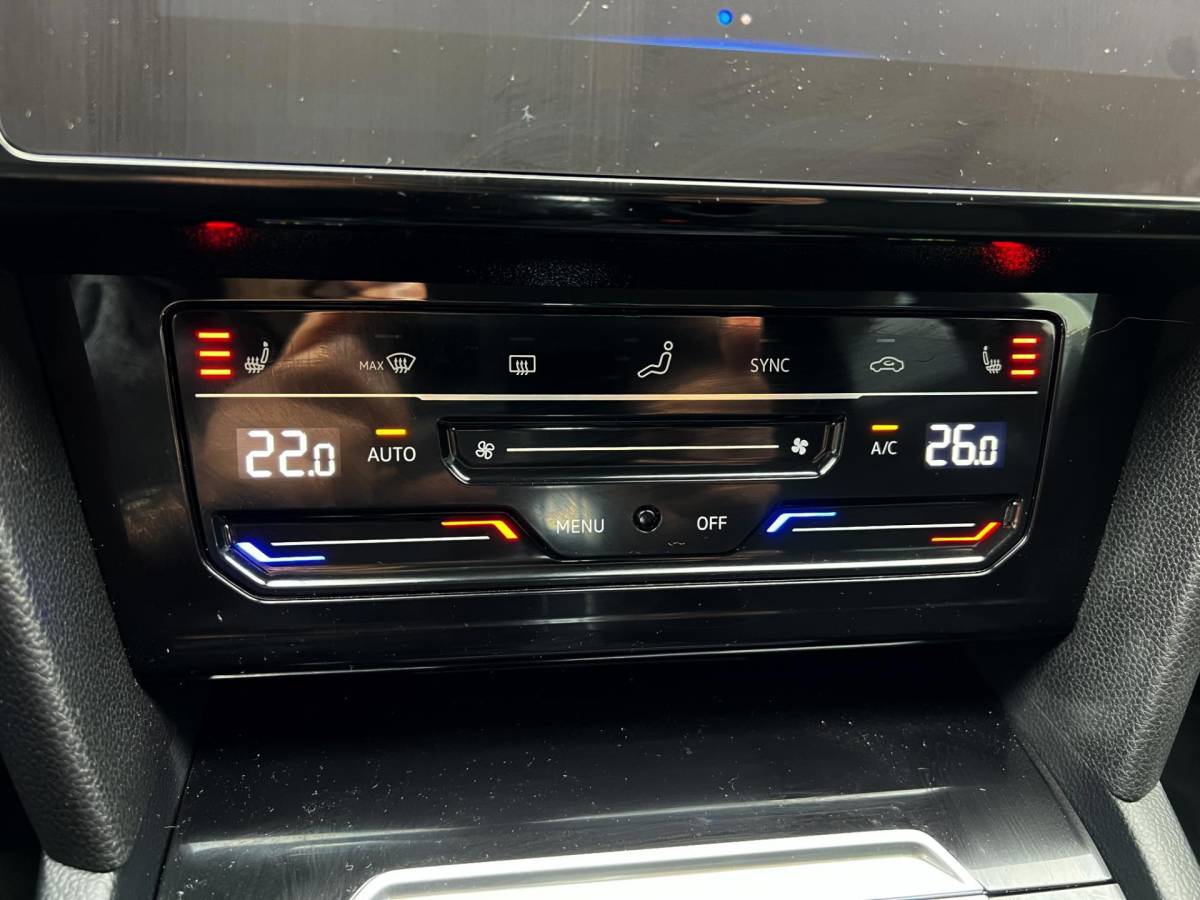 Volkswagen Arteon Volkswagen ARTEON GTE1.4 TSI 218pk DSG/AUT eHybrid R-Line PHEV Camera, Massage stoel, Adaptief cruise control