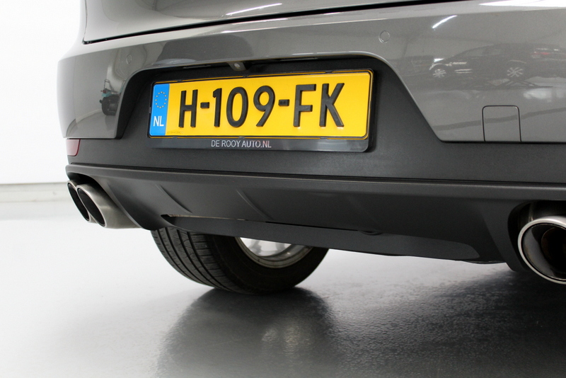 Porsche Macan Porsche Macan 3.0 S 340PK | RIJKLAAR | PANORAMADAK | LEER | NAVIGATIE | STOELVERWARMING