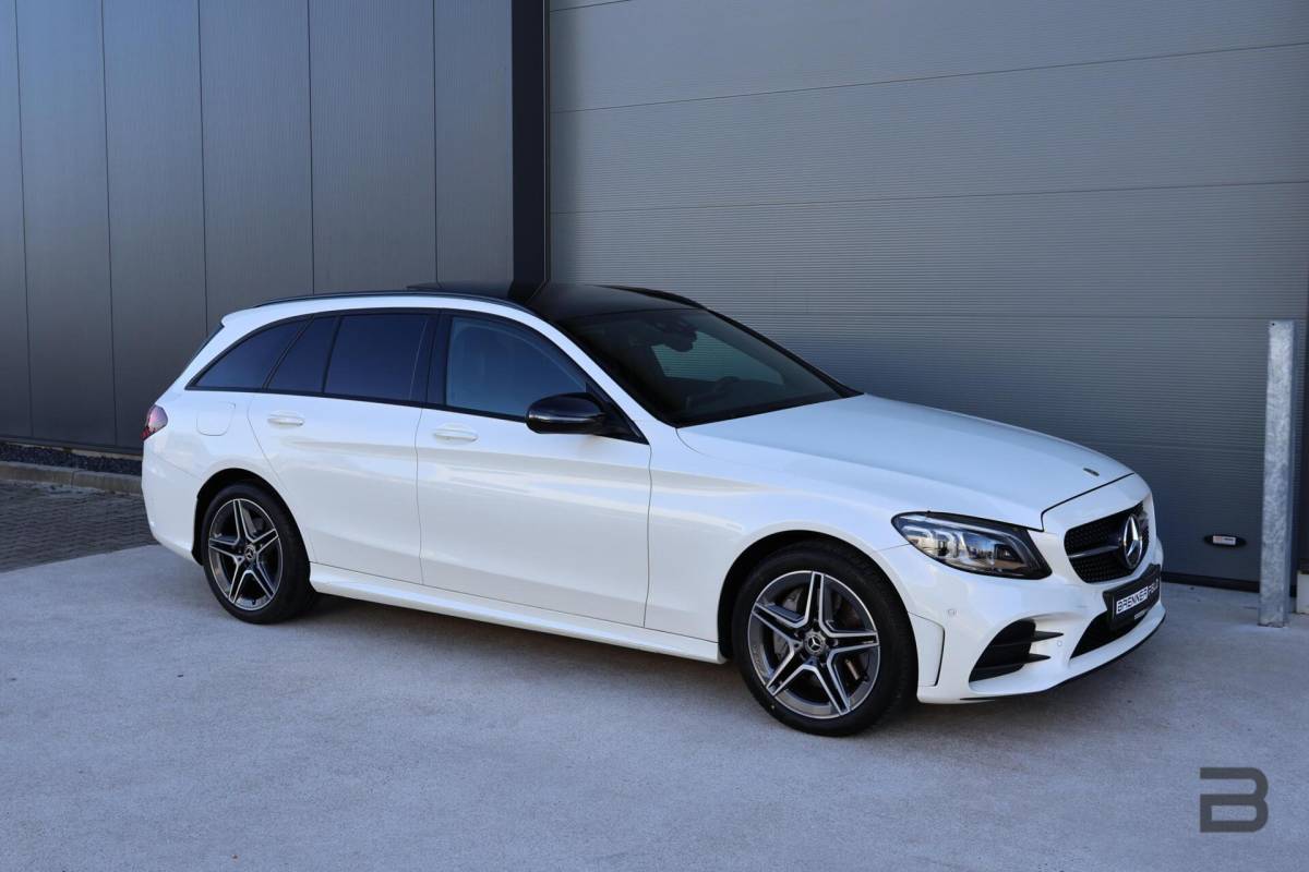 Mercedes-Benz C-Klasse Mercedes C-klasse Estate 400 4MATIC AMG Line / Panoramadak / Memory stoelen / Night Pakket / Burmester Surround
