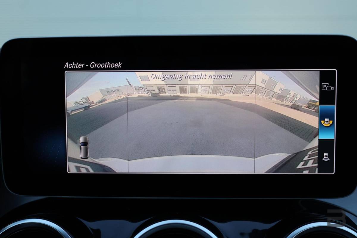 Mercedes-Benz C-Klasse Mercedes C-klasse Estate 400 4MATIC AMG Line / Panoramadak / Memory stoelen / Night Pakket / Burmester Surround