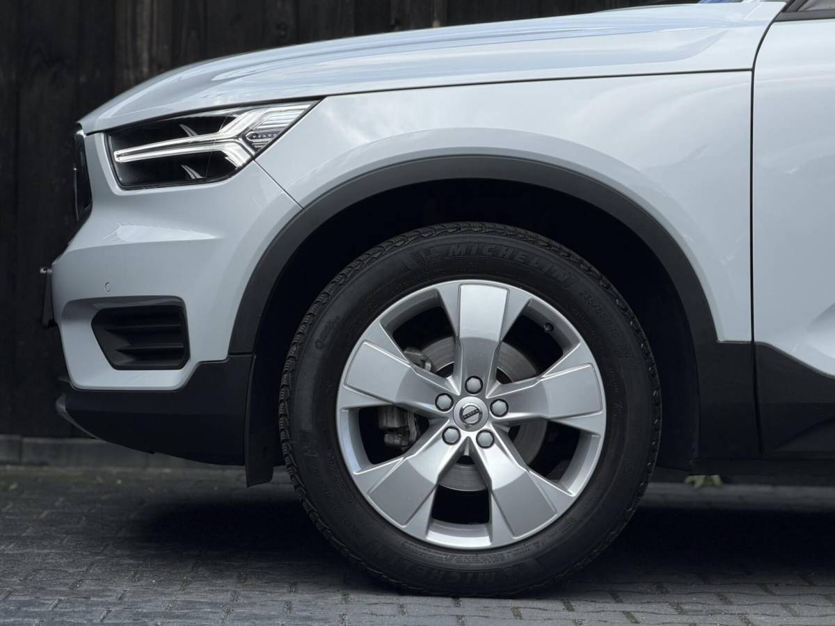 Volvo XC40 Volvo XC40 T3 Momentum Automaat | Camera | Garantie