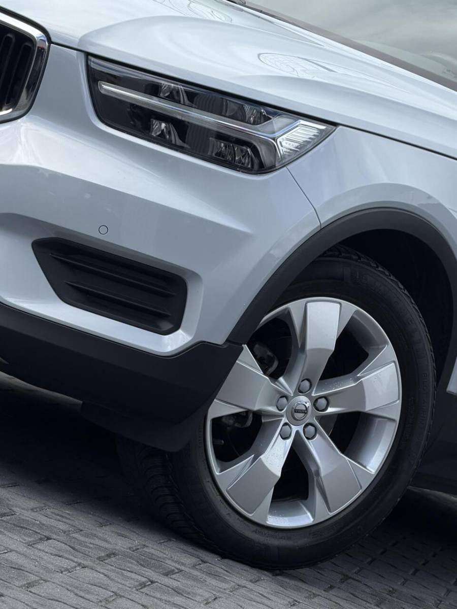 Volvo XC40 Volvo XC40 T3 Momentum Automaat | Camera | Garantie