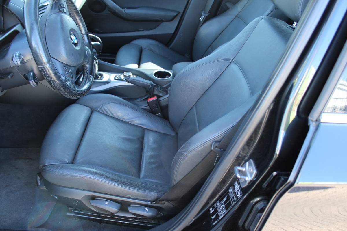 BMW X1 BMW X1 SDrive20i High Executive M uitv. nap ,,leder panorama