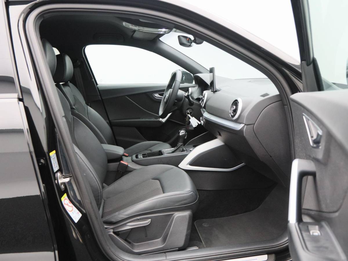 Audi Q2 Audi Q2 35 TFSi 150 Pk S-Line Automaat | Full LED | Navigatie | Zwart Optiek | 17 Inch | Sportstoelen | Camera | 22.501 Km!!