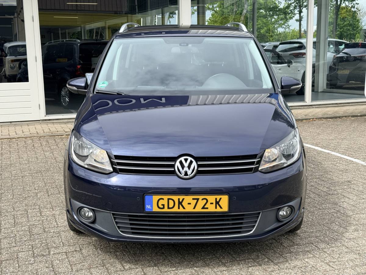 Volkswagen Touran Volkswagen Touran 1.4 TSI Cup | Trekhaak | Navi | Cruise | Bluetooth | Stoelverwarming | PDC v+a incl. Camera