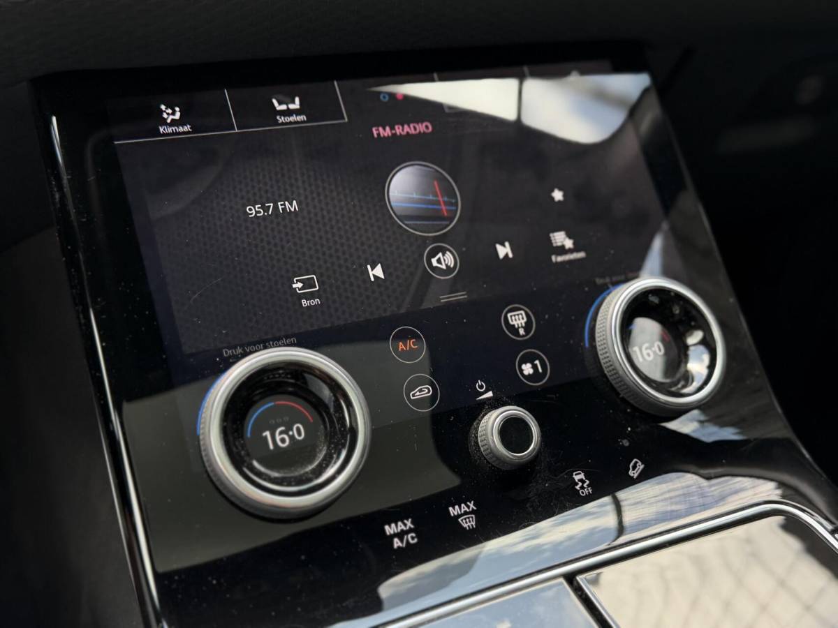 Land Rover Range Rover Velar Rover Velar 2.0 P250 Turbo AWD R-Dynamic| 1e eigenaresse|