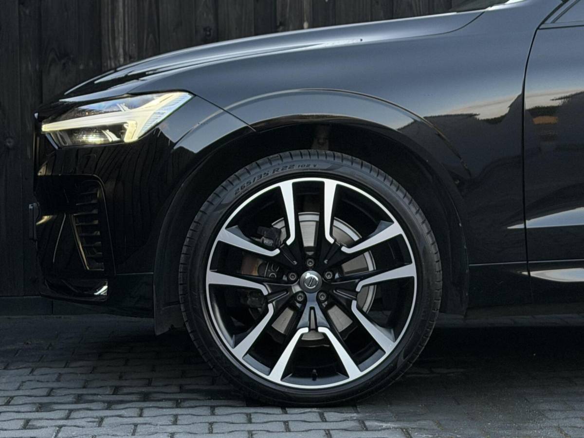 Volvo XC60 Volvo XC60 2.0 B4 Plus Dark| Facelift| Trekhaak| vol opties|