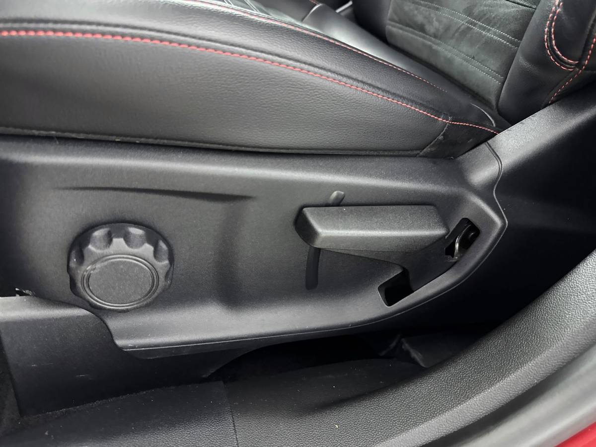 Ford Kuga Ford Kuga 1.5 EcoBoost ST-Line X 150pk, 29dkm,1800kg Trekgewicht,CameraV+A,Winterpack
