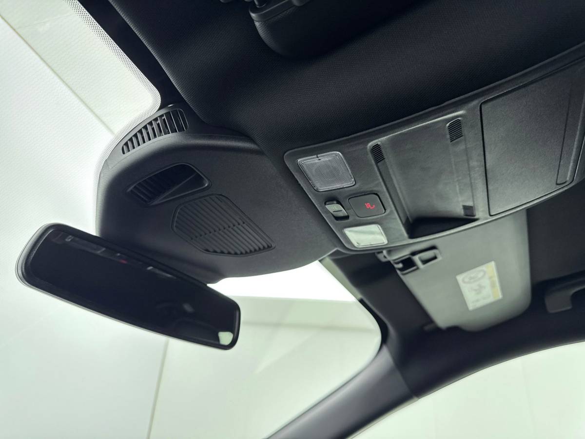 Ford Kuga Ford Kuga 1.5 EcoBoost ST-Line X 150pk, 29dkm,1800kg Trekgewicht,CameraV+A,Winterpack