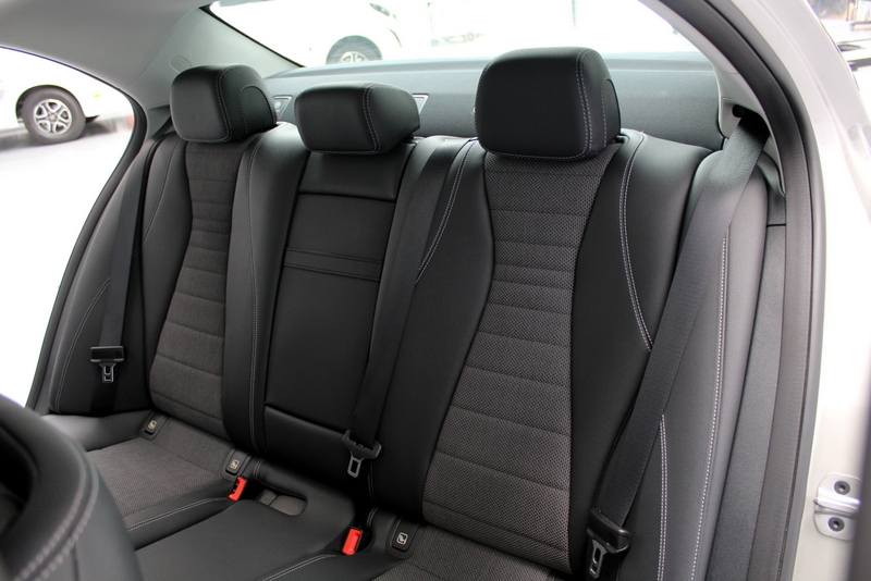 Mercedes-Benz E-Klasse Mercedes-Benz E-klasse 200 Business Solution Avantgarde 198PK, RIJKLAAR | PANORAMADAK | SFEERVERLICHTING | DEELS LEER | STANDKACHEL