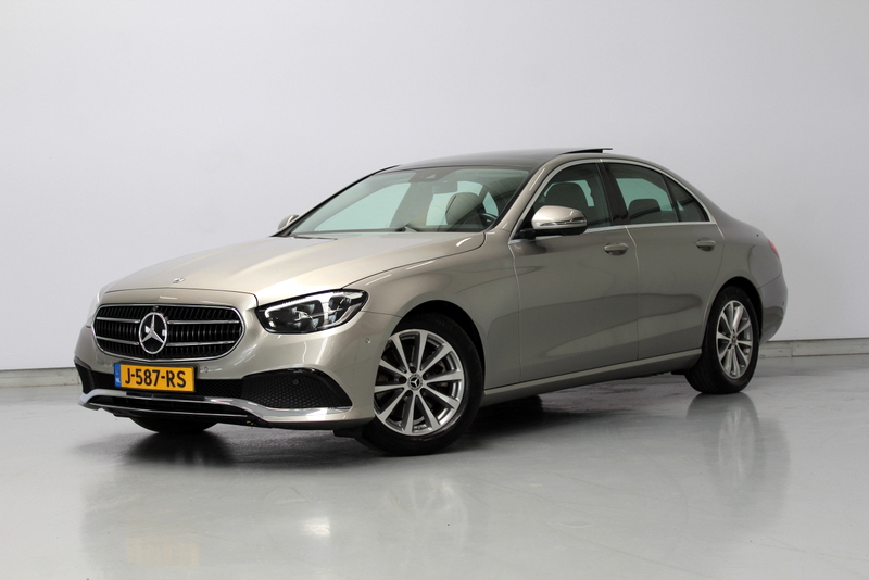 Mercedes-Benz E-Klasse Mercedes-Benz E-klasse 200 Business Solution Avantgarde 198PK, RIJKLAAR | PANORAMADAK | SFEERVERLICHTING | DEELS LEER | STANDKACHEL