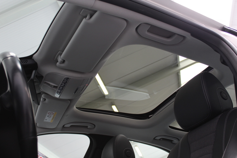 Mercedes-Benz E-Klasse Mercedes-Benz E-klasse 200 Business Solution Avantgarde 198PK, RIJKLAAR | PANORAMADAK | SFEERVERLICHTING | DEELS LEER | STANDKACHEL