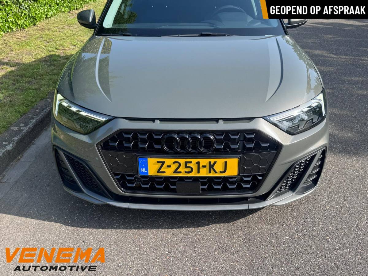 Audi A1 Sportback Audi A1 S-Line Virtual/LED/Navi/Clima/Cruise/Charger/18″/49k