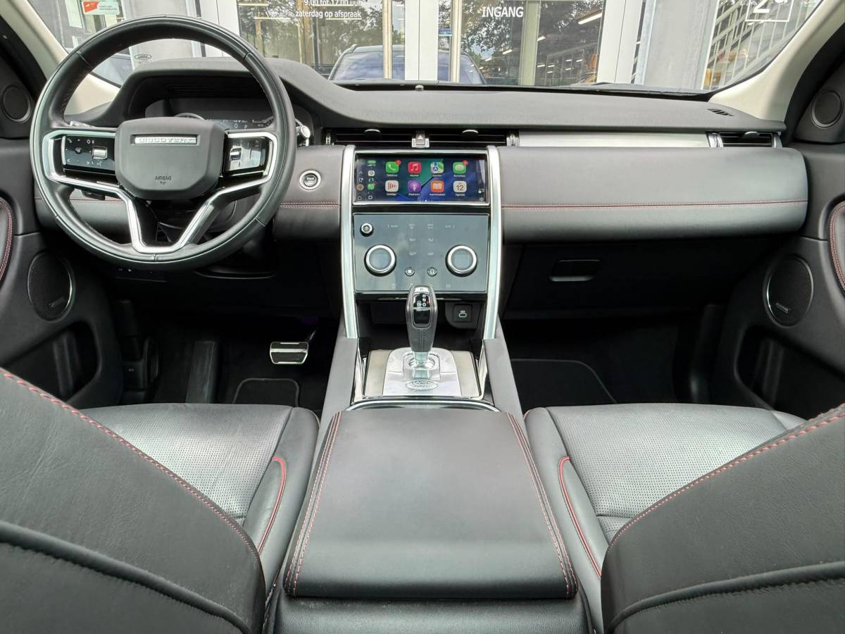 Land Rover Discovery Sport Land Rover Discovery Sport P300e 1.5 R-Dynamic HSE |Pano|ACC|Ventilatie|Winter|Meridian|Sfeer|El.Trekhaak|Silicon Premium