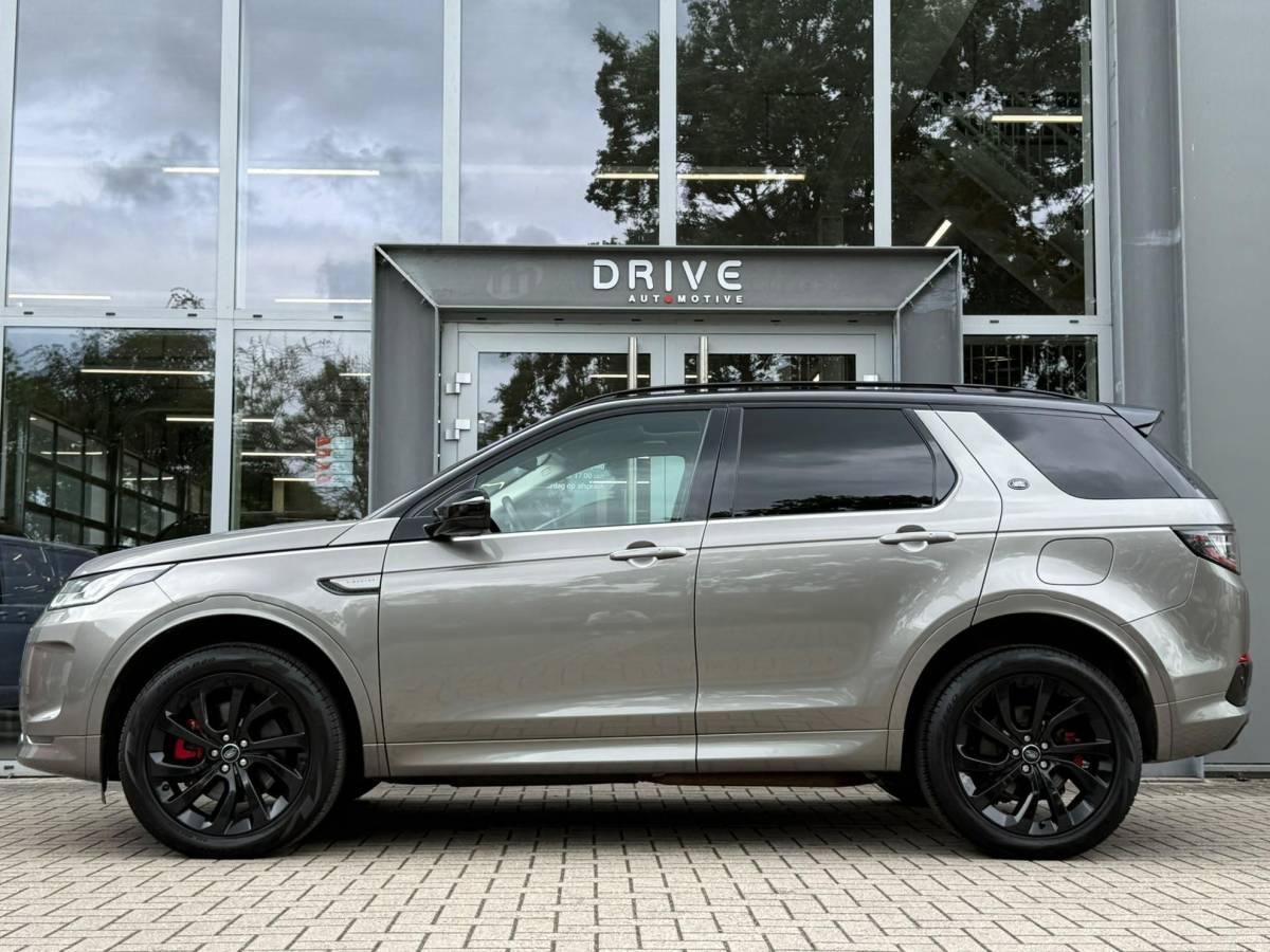 Land Rover Discovery Sport Land Rover Discovery Sport P300e 1.5 R-Dynamic HSE |Pano|ACC|Ventilatie|Winter|Meridian|Sfeer|El.Trekhaak|Silicon Premium